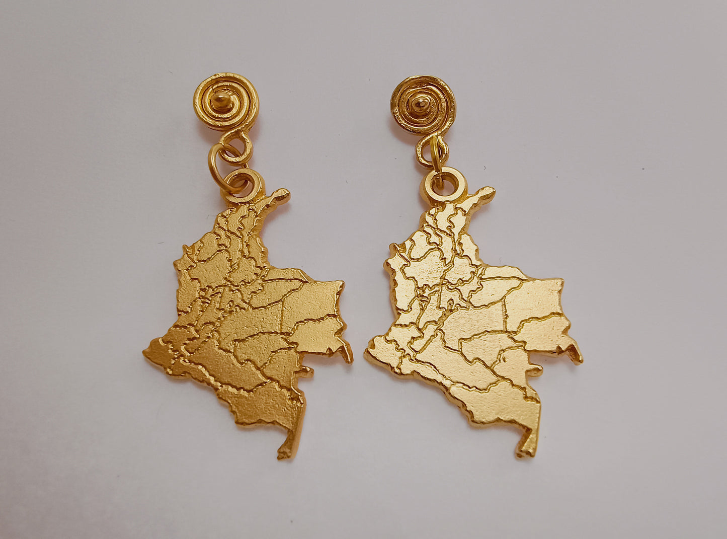 🌀 Aretes mapa Colombia