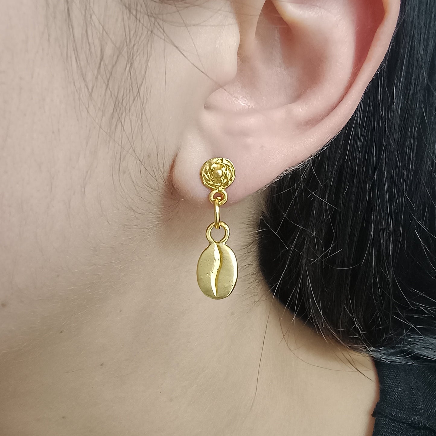 ☕ Aretes Grano de Café